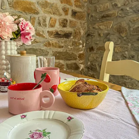 La Maison De Cecile Cahan