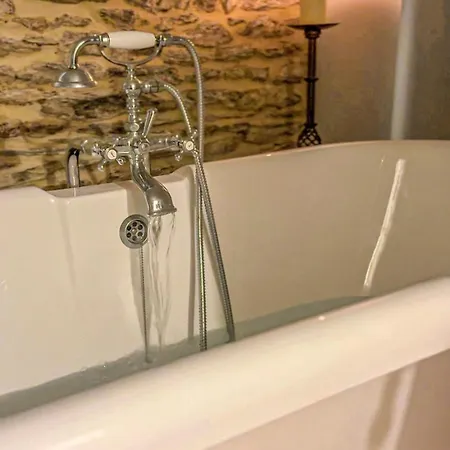 La Maison De Cecile Cahan