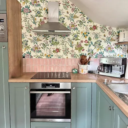 La Maison De Cecile * Cahan