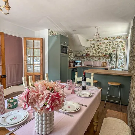 La Maison De Cecile *